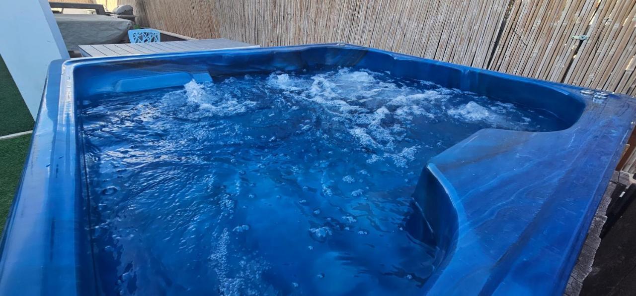 Villa Royal Comfort - Top Holiday Resort Heated Pool & Jucuzzi Eilat Esterno foto